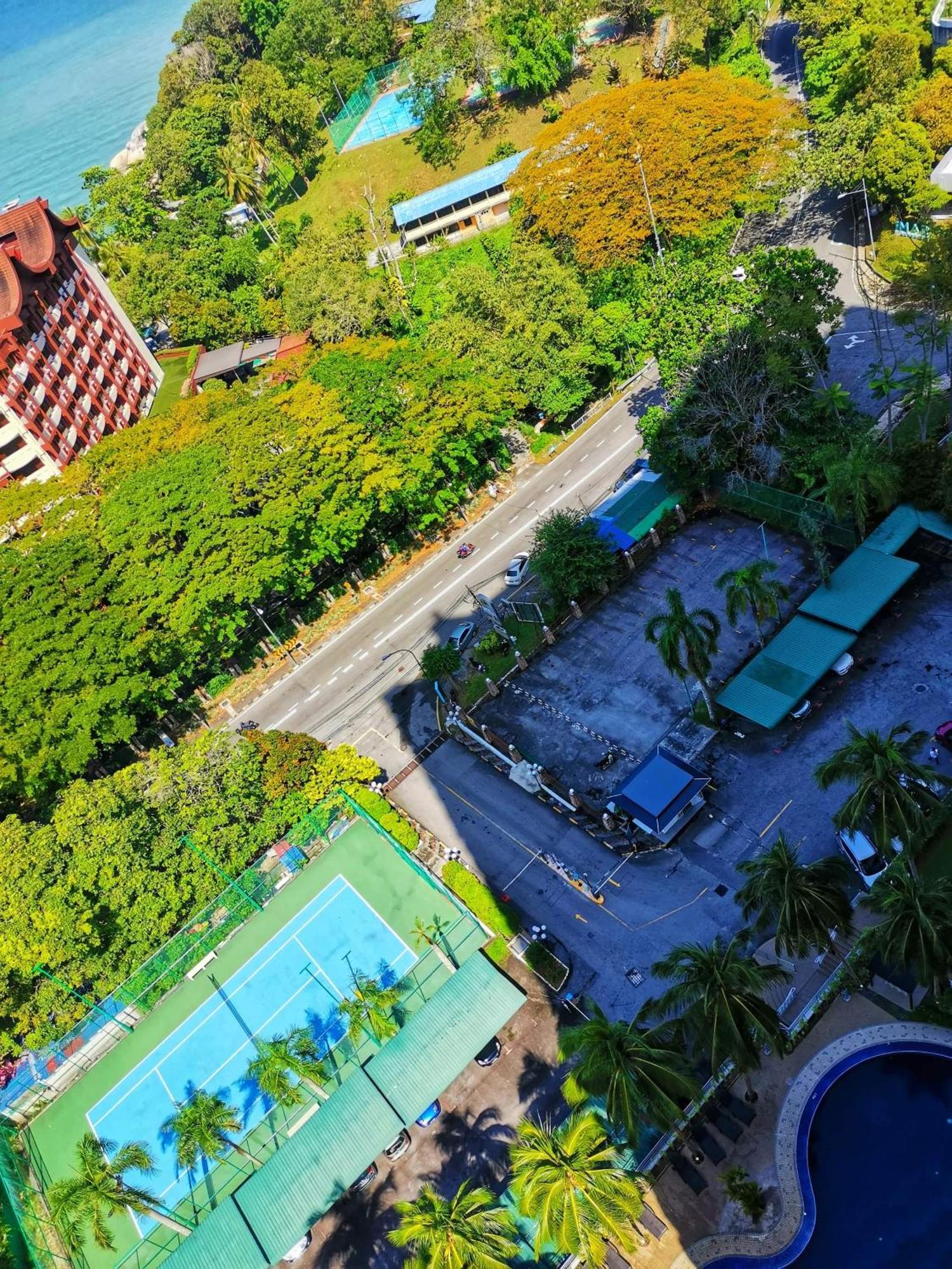 Airbnb At Sri Sayang Batu Ferringhi Beach ภายนอก รูปภาพ