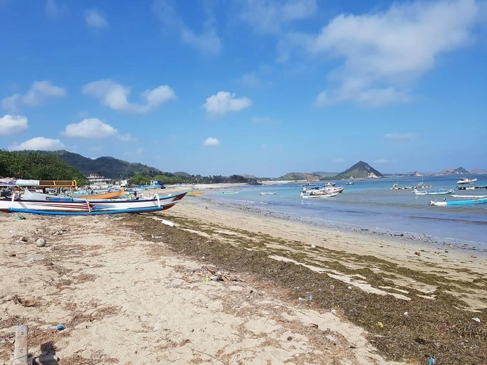 Airbnb At Sri Sayang Batu Ferringhi Beach ภายนอก รูปภาพ