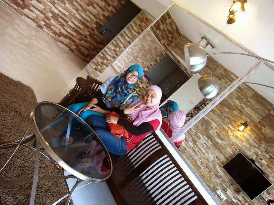 Airbnb At Sri Sayang Batu Ferringhi Beach ภายนอก รูปภาพ
