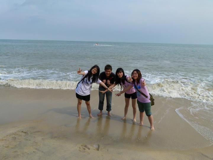 Airbnb At Sri Sayang Batu Ferringhi Beach ภายนอก รูปภาพ